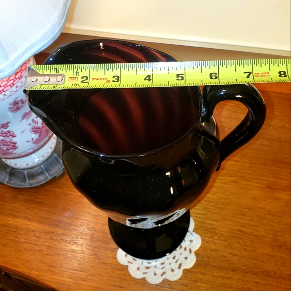Stunning Amethyst Glass Mouthblown Pitcher. - Picture 7 of 9